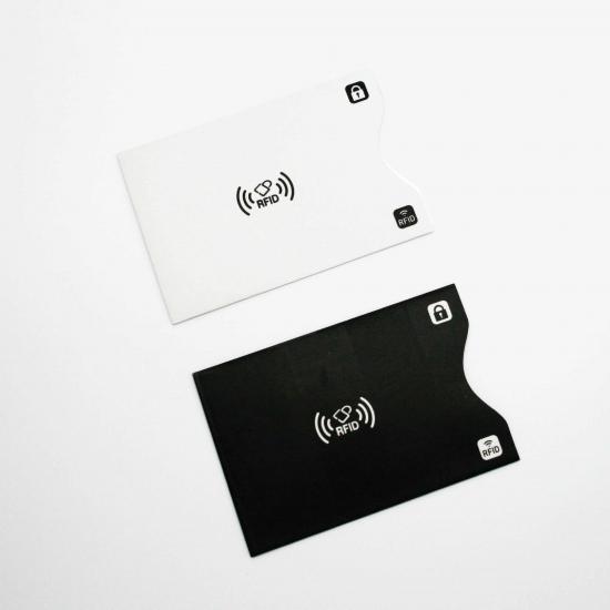 Various color shields protect your smart card